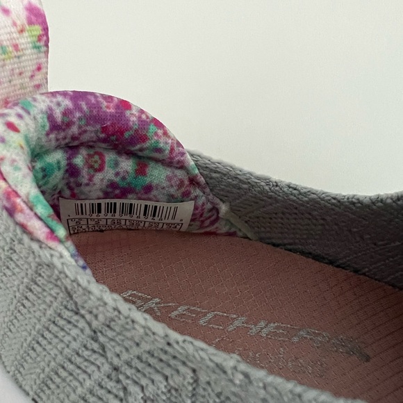 Skechers Archfit women’s shoes - Picture 3 of 6